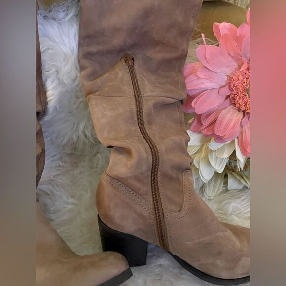 Aldo Suede Over The Knee Slouchy Heeled Boots 6.5 - Picture 3 of 8